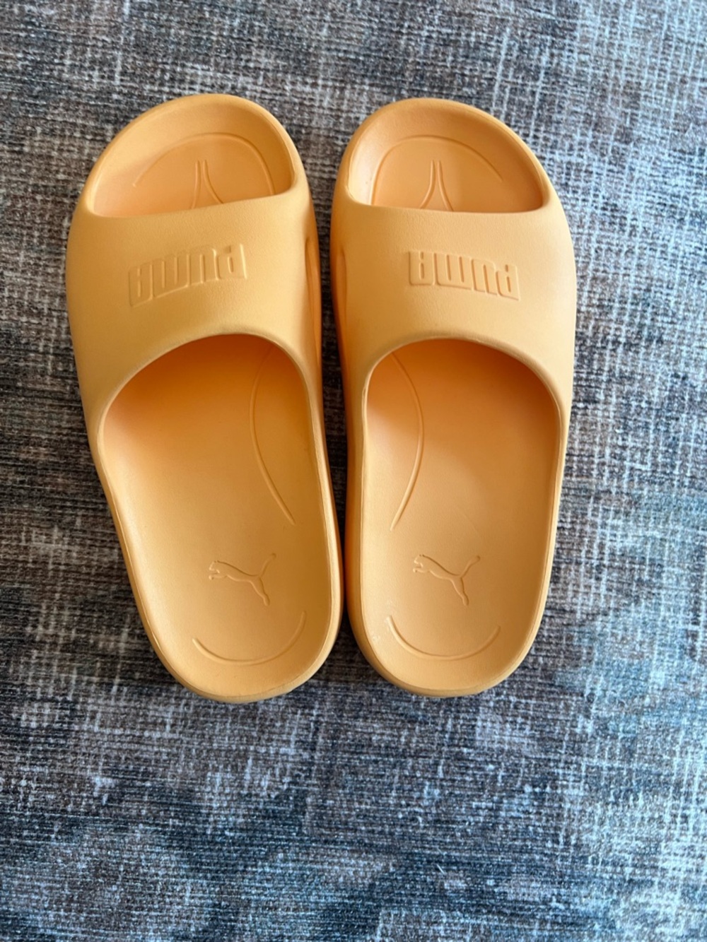 Puma Slides Platform Sandals in Almost Apricot Size 7 - Picture 2 of 10